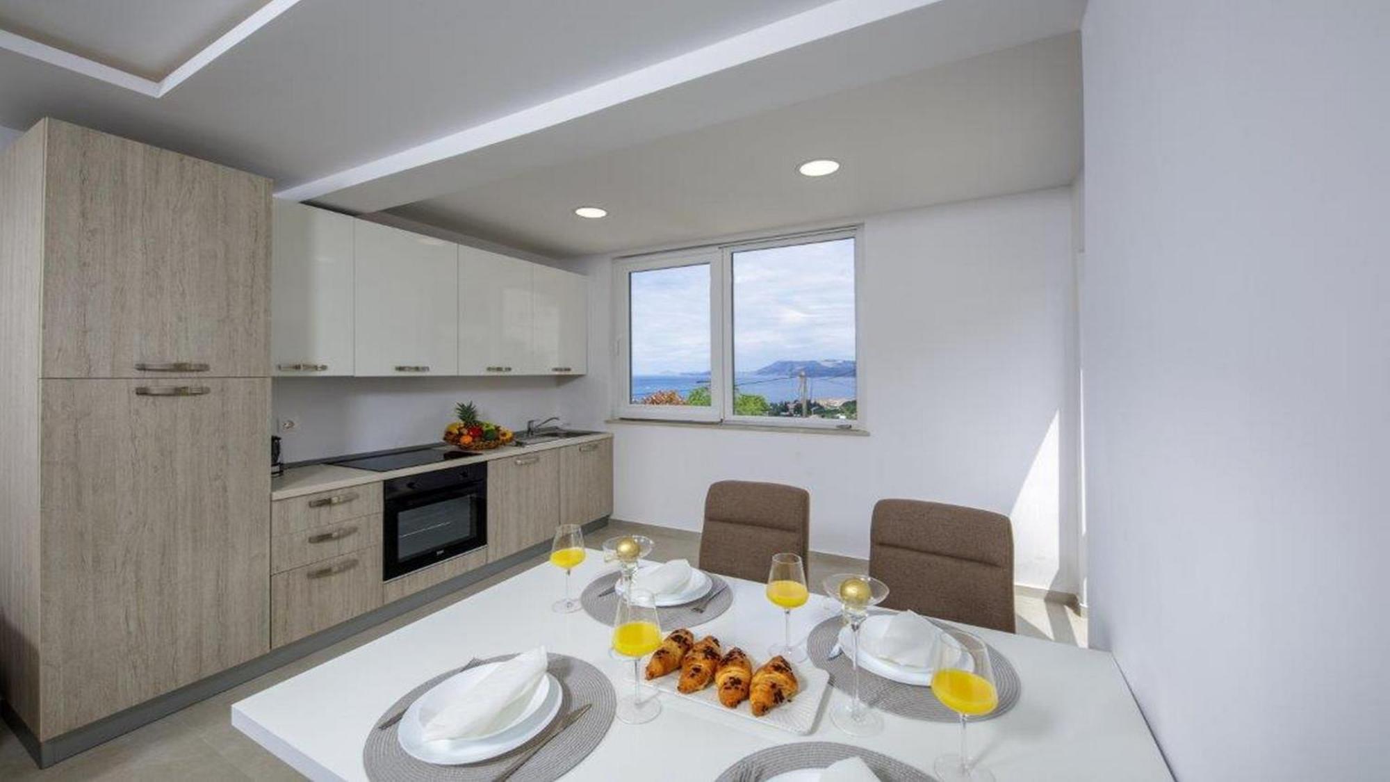Apartments Mi&Ni Cavtat Pokoj fotografie