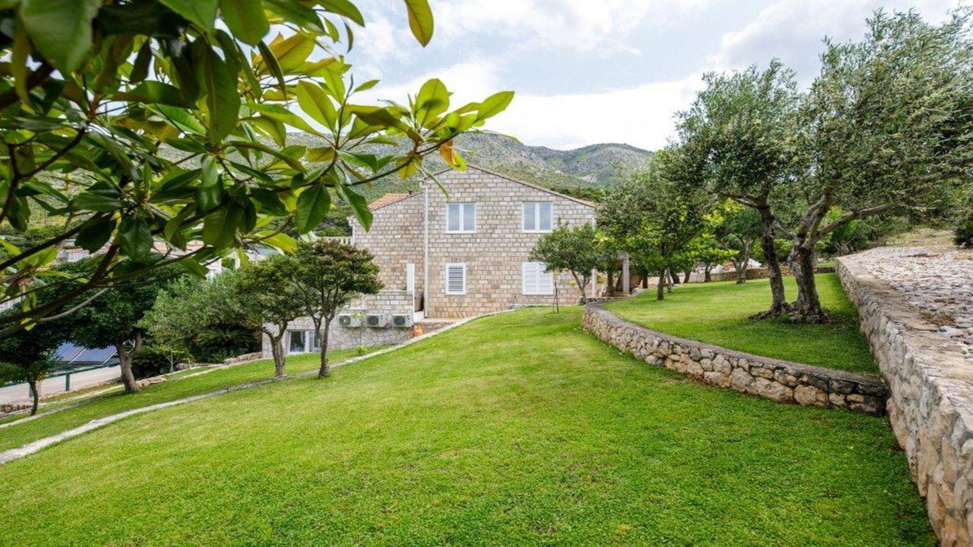 Apartments Mi&Ni Cavtat Pokoj fotografie